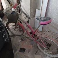 یک دستگاه دوچرخه بفروش میرسد