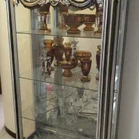 ویترین بزرگ|بوفه، ویترین، کنسول|اصفهان, باغ دریاچه|دیوار