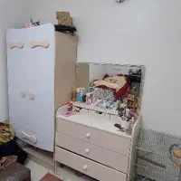 تخت و میز آرایش