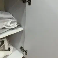 میز کنسول سفید طلایی کاملا نو|بوفه، ویترین، کنسول|یزد, |دیوار