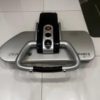 اتو پرس خانگی با پایه فلزی