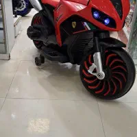 موتور شارژی قرمز|اسباب‌‌بازی|زاهدان, |دیوار