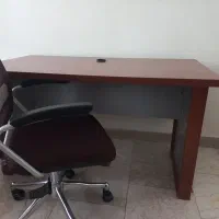 میز و صندلی و فایل سه کشو