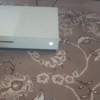 ایکس باکس وان اس سالم بدون ایراد.