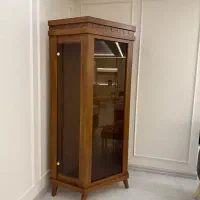 بوفه با نور داخل