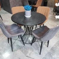 میز و صندلی