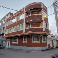 فروش یک واحد ۹۰ متری همکف
