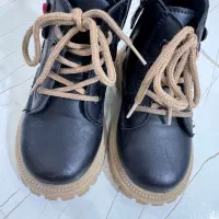 بوت بسیار نو و سالم|کفش و لباس بچه|شهریار, شهرک وائین|دیوار