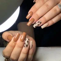 اجاره صندلی در سالن زیبایی بزرگمهر باآفر ۲۰ درصدی|خدمات آرایشگری و زیبایی|دورود, |دیوار