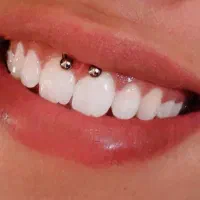 پیرسینگ استیل عیار بالا و بدون حساسیت