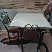 میز نهار خوری ۴ نفره