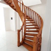 راه پله چوبی
