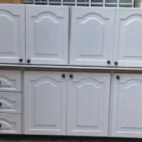 کابینت فلزی در حد نو بدون ذره ای پوسیدگی