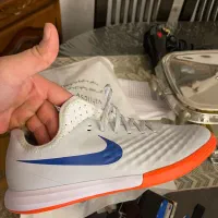 کتونی فوتسال نایکی سایز ۴۳