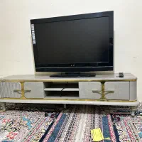 تلوزیون ۳۲ اینچ کاملا سالم ودر حدنو