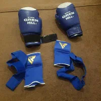 دستکش بوکس گرین هیل در حد نو با باند ونوم