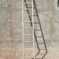 نردبان آلومینیومی جنس قدیمی