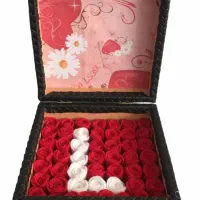 دسته گل روبانی باکس گل روبانی تخفیف ویژه