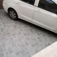 در بست