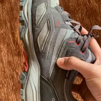 Quechua M100کفش کوهنوردی کچوا ضد اب