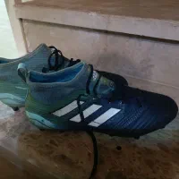 کفش فوتبالی