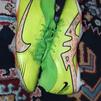 کفش فوتبال|کیف، کفش، کمربند|یاسوج, |دیوار