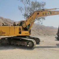 بیل کماتسو ۲۰۰ خط ۶|خودرو سنگین|شیراز, عفیفآباد|دیوار