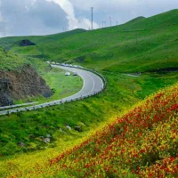 زمین ۷۷ متری مسکونی در حمیدیان امیرکبیر