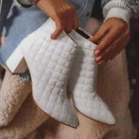 کفش کاملا نو