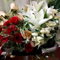 تعدادی گل های مصنوعی یکجا بفروش میرسد|گل مصنوعی|کردکوی, |دیوار