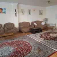 اجاره روزانه/2خوابه همکف/پارکینگ/میدان شهرداری رشت|اجارهٔ کوتاه‌مدت آپارتمان و سوئیت|رشت, استادسرا|دیوار