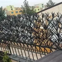 فروش ویژه دزدگیر آهنی. نرده. تیز.