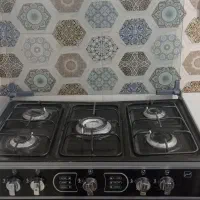 گاز گاز طرح فر ویک  عدد کمد پنج کشو اینه دار|اجاق گاز و لوازم برقی پخت‌وپز|گرگان, |دیوار