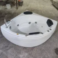 استخدام مونتاژ کار و فایبر کار و کارگر ساده جکوزی