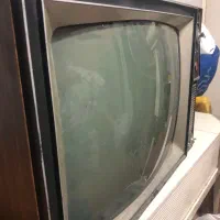 تلویزیون قدیمی|کلکسیون اشیاء عتیقه|تهران, اختیاریه|دیوار