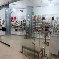 مغازه ۲۲ متری خیابان برزگر