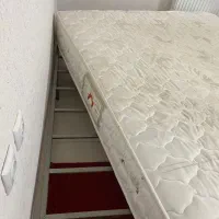 وسایل منزل تخت و میز و ظرف|حراج|پرند, فاز ۴|دیوار