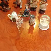 مجسمه و دکوری های مینیاتوری قدیمی