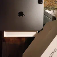 آیپد پرو ۲۰۲۰ ۱۱ اینچ کاملا سالم و تمیز