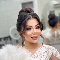 مدل هستم با آفیش مناسب