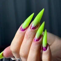 ((آموزش کاشت ناخن اقساطی))