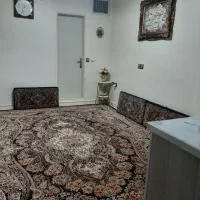 یک واحد ۴۰ متری سال ساخت ۱۳۸۱ طبقه ۱/۵