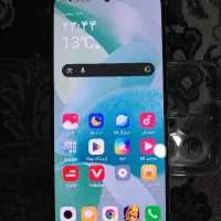 گوشی بسیار تمیز