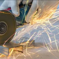 استخدام نیروی فنی آقا/کارگاه تولیدی صنعتی داخل شهر