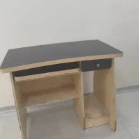 میز کامپیوتر