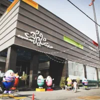 فروشنده خانم جهت کار در پوشاک بچه گانه پاساژ شاپرک