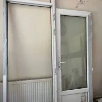 در بالکن دو جداره