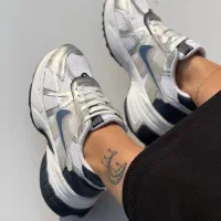 کتونی طرح  نایکی  v2k