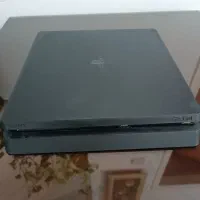 PS4 slim 1TB