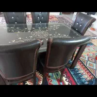 میز ناهار خوری شش نفره